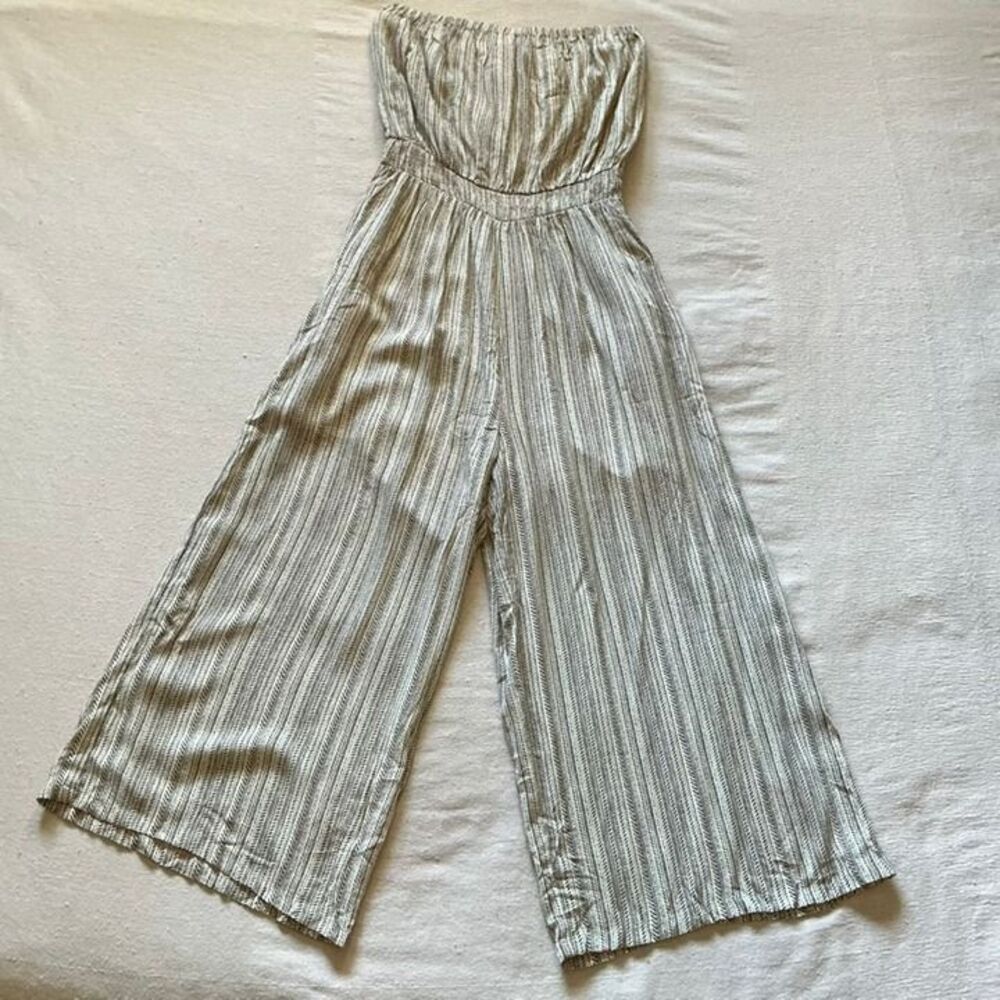 Hem & Thread Strapless Wide-Leg Jumpsuit Size L